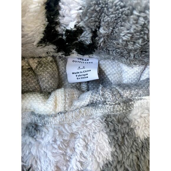 Urban Outfitters Womens Size small Fleece Grey Camo Sweatpants - Picture 2 of 3